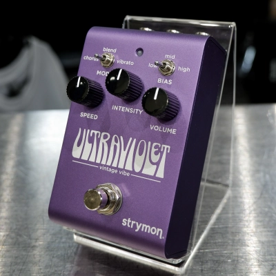 Strymon - Ultraviolet Vintage Vibe Effects Pedal 2